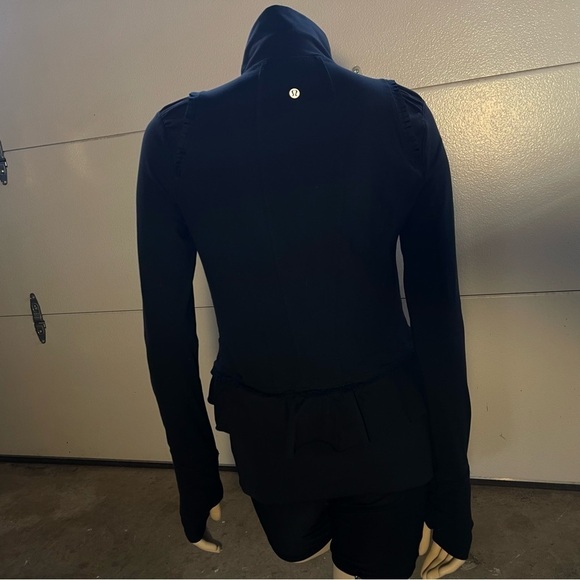 Lululemon City To Yoga Jacket Black Swan - Picture 3 of 16